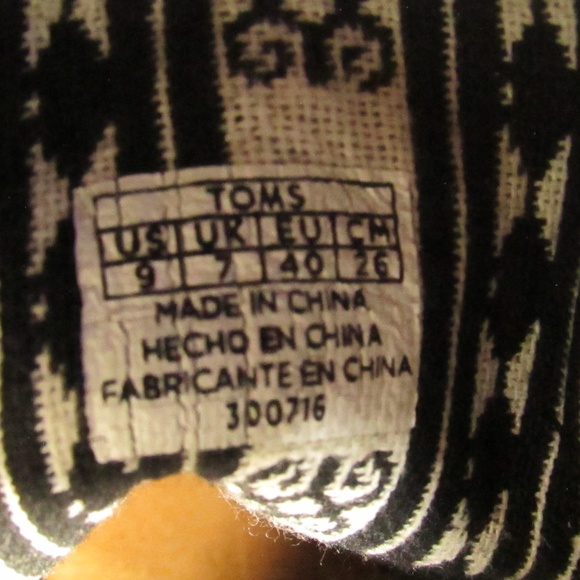 TOMS Women's Desert Wedge Ankle Booties - Picture 2 of 8